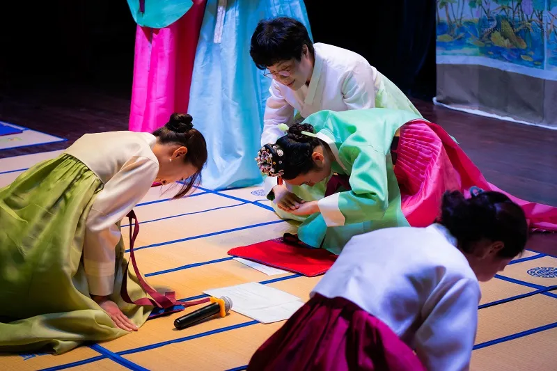 Sự kiện văn hóa “Tái hiện lễ trưởng thành và lễ cưới truyền thống Hàn Quốc” 9