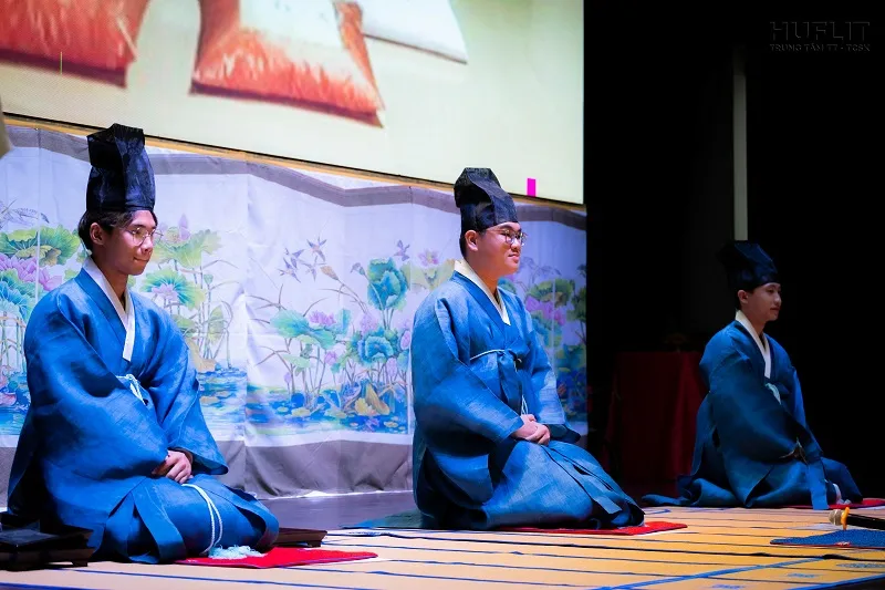 Sự kiện văn hóa “Tái hiện lễ trưởng thành và lễ cưới truyền thống Hàn Quốc” 6