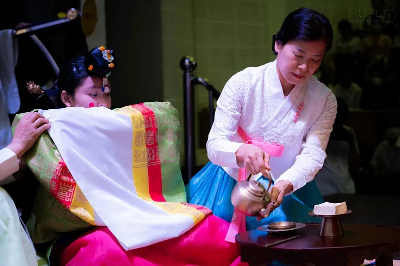 Sự kiện văn hóa “Tái hiện lễ trưởng thành và lễ cưới truyền thống Hàn Quốc” 15