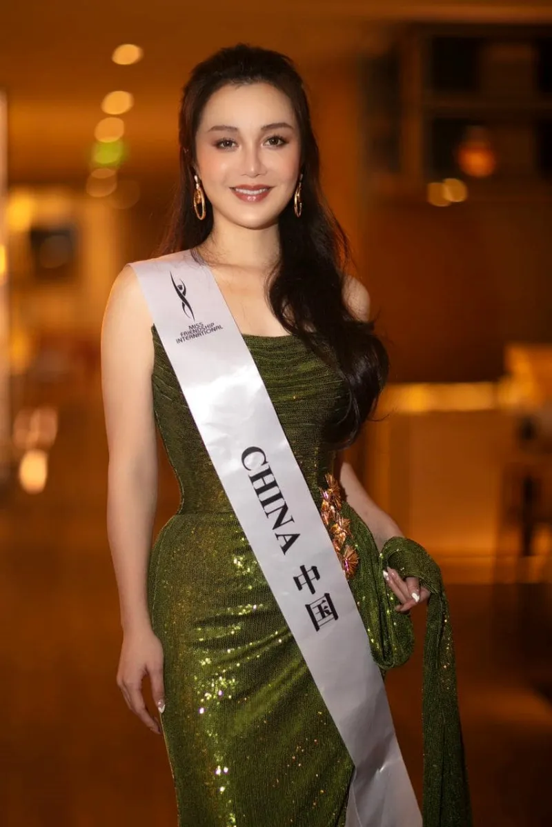 Người đẹp Nông Thúy Hằng đoạt ngôi vị Á hậu 2 tại Hoa hậu Hữu nghị Quốc tế 2023 5