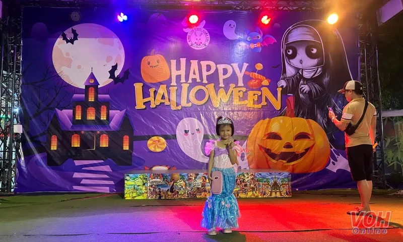 Rộn ràng không khí Halloween tại TPHCM 4