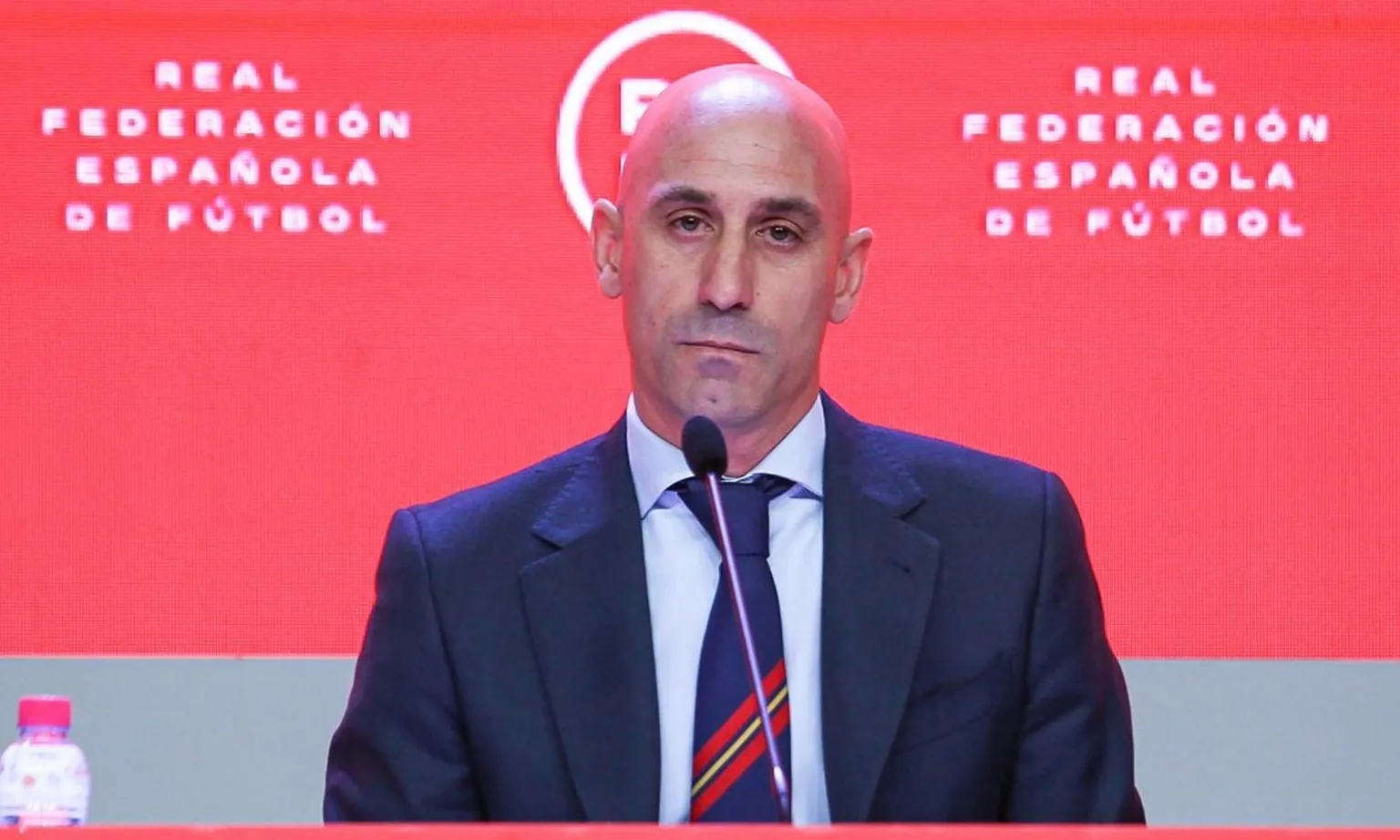 Luis Rubiales - cựu Chủ tịch Liên đoàn bóng đá Hoàng gia Tây Ban Nha