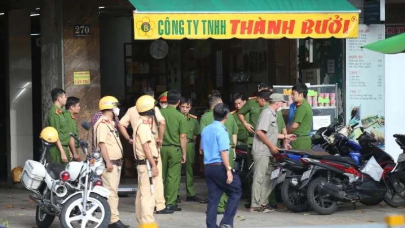 Điểm tin chiều 31/10: Điều tra dấu hiệu trốn thuế của nhà xe Thành Bưởi | Hai cựu công an hầu tòa vì cho vay nặng lãi 1