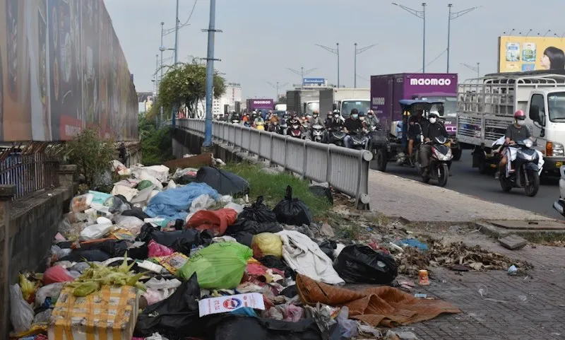 Điểm tin sáng 2/11: TPHCM kiểm tra đột xuất vi phạm môi trường | Chủ quán ăn vặt bị đâm chết 2