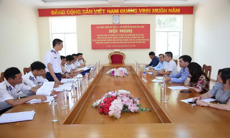 Tăng cường thông tin về công tác bảo vệ môi trường biển và hải đảo 1