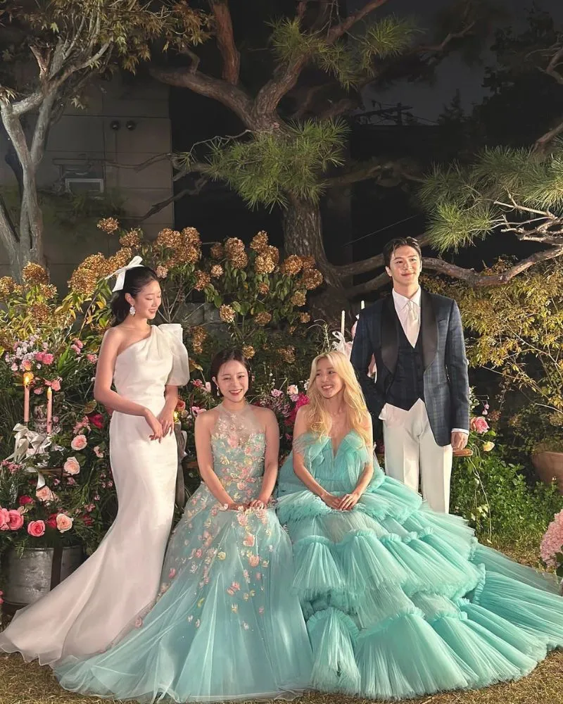 Thunder (MBLAQ) kết hôn cùng cựu thành viên Gugudan, Dara (2NE1) nhận xét thế nào về em dâu? 4