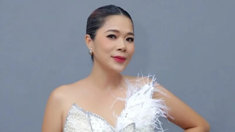 Ca sĩ Mỹ Lệ đính chính tin đồn mua vài căn nhà chỉ nhờ một bản hit 3