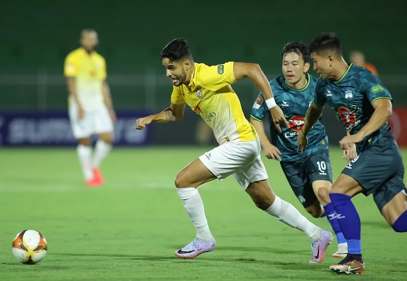 Kết quả V-League Bình Định vs HAGL: Chủ nhà thắng trận đầu tiên, các vị khách chưa thể đổi vận