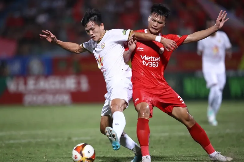 Kết quả V-League Viettel vs Hà Tĩnh: VAR giúp chủ nhà nếm mùi chiến thắng sau 3 vòng đấu