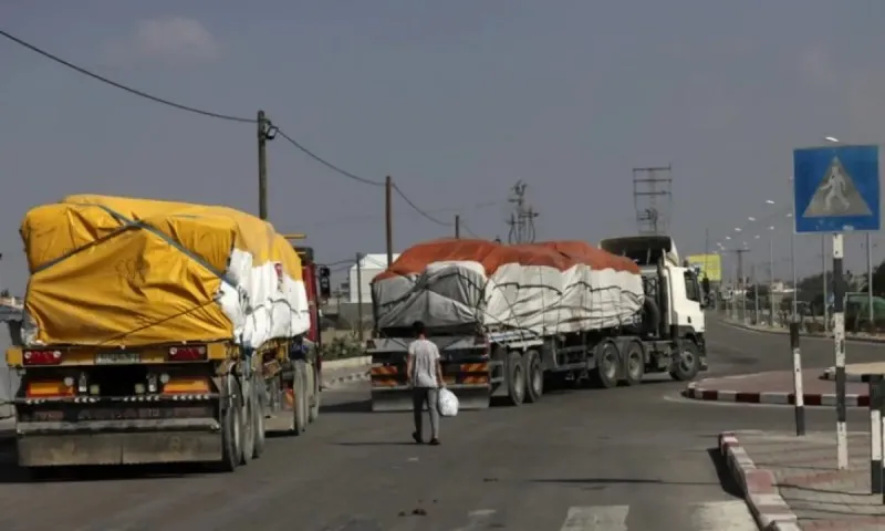 Mỹ ngăn Hamas đưa chiến binh rời Dải Gaza thông qua chuyến xe viện trợ 1