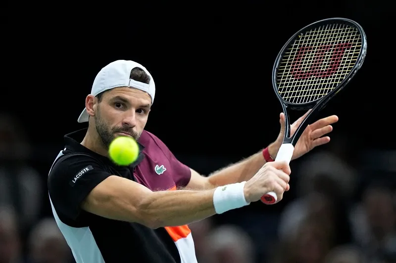 Djokovic vô địch Paris Masters, cán mốc danh hiệu nhiều hơn Federer và Sampras cộng lại