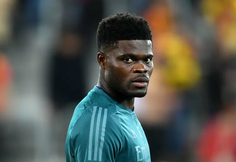 Thua Newcastle, Arsenal đón thêm cú sốc từ Thomas Partey 1