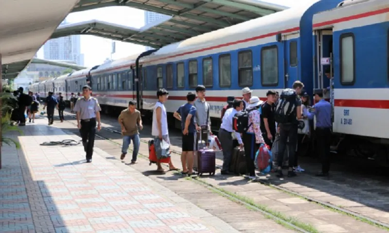 Điểm tin sáng 10/11: Metro số 1 bán vé từ 7/2024 | Cấm ngân hàng “ép” mua bảo hiểm khi vay vốn 3