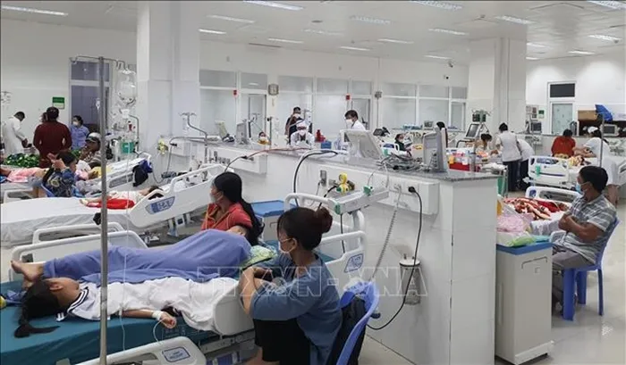 Kiên Giang: Nhiều học sinh ở Rạch Giá ăn trưa xong nhập viện 1