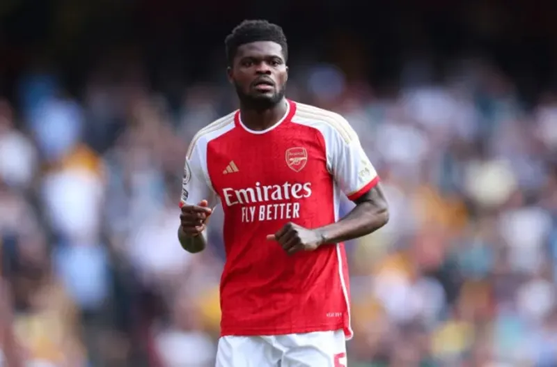 Arsenal đang từ bỏ ý định mua tiền đạo vì Thomas Partey - Ảnh: Internet