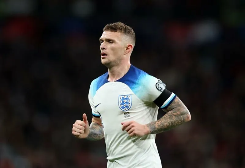 Thủ lĩnh Newcastle "trốn nghĩa vụ" ở tuyển Anh, giữ chân đấu Chelsea? 1