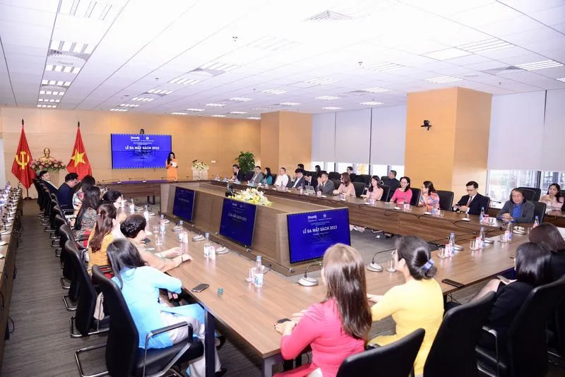 Ra mắt hai cuốn sách: Báo chí trên thiết bị Di động và nền tảng Truyền thông Xã hội; Nghệ thuật phỏng vấn 2