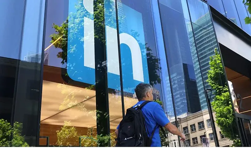  Biển hiệu văn phòng LinkedIn tại San Francisco, California - Ảnh: Justin Sullivan Getty Images