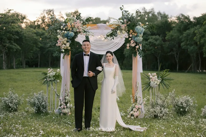 Fabo Nguyễn bật khóc cầu hôn bà xã Vân Tiny, tiết lộ lý do 8 năm qua không thể thực hiện 3