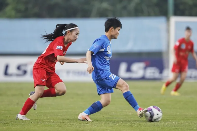 Giải bóng đá nữ VĐQG 2023: Than KSVN độc chiếm ngôi đầu | TPHCM I và Hà Nội I bám sát