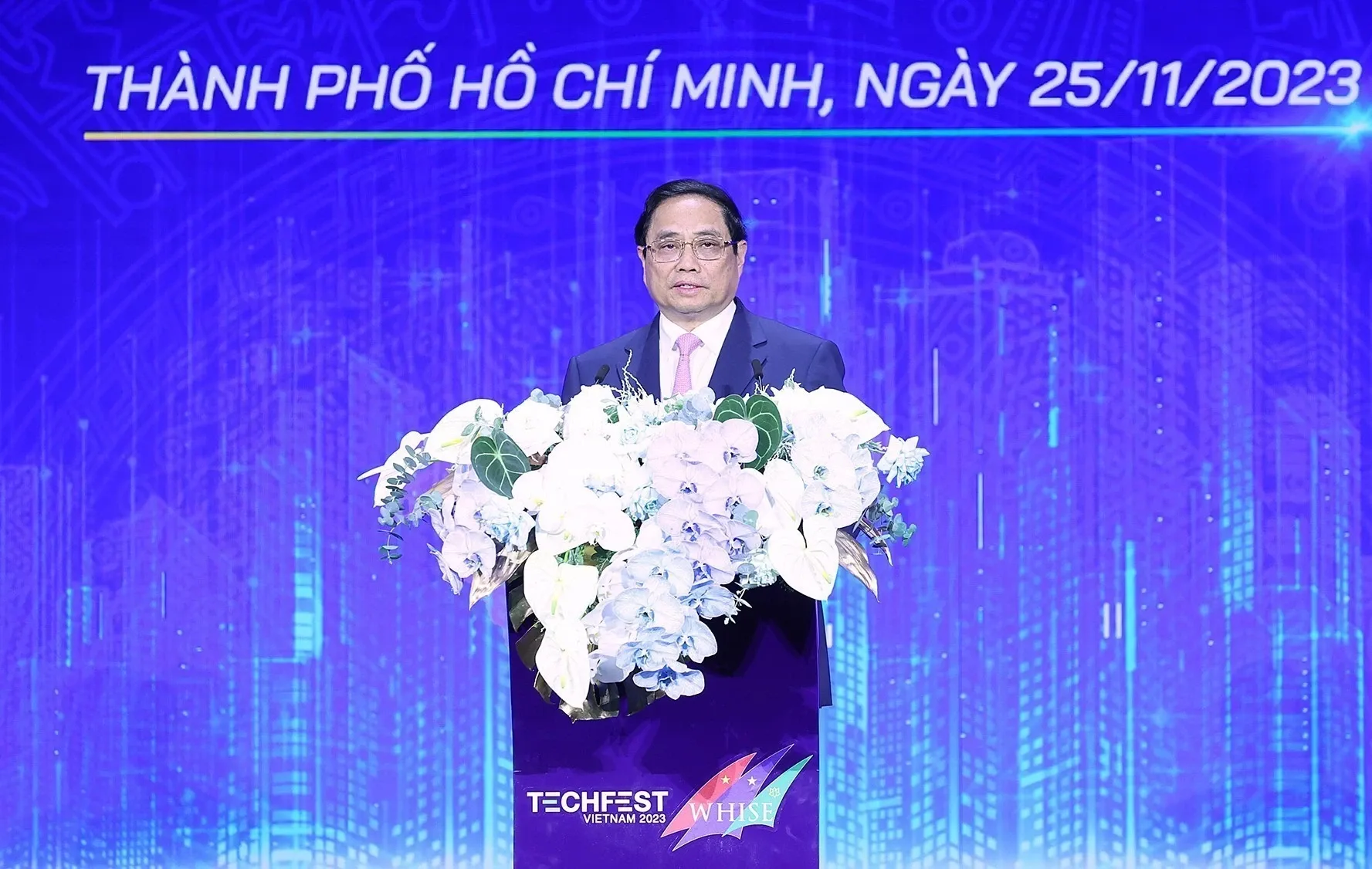 VOH - Chiều 25/11, Thủ tướng Phạm Minh Chính dự chương trình Dấu ấn Techfest-Whise 2023 thuộc Ngày hội Khởi nghiệp Đổi mới Sáng tạo Quốc gia, Tuần lễ Đổi mới Sáng tạo và Khởi nghiệp TPHCM 2023.