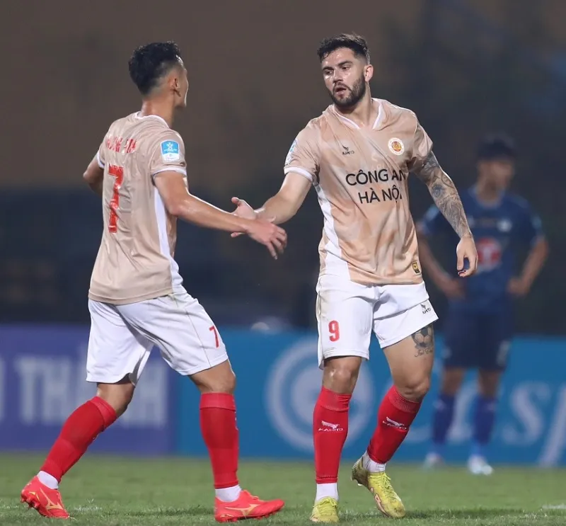 Cúp Quốc gia 2023/2024: Công An Hà Nội ngược dòng hạ HAGL ngày ra mắt HLV Gong Oh Kyun