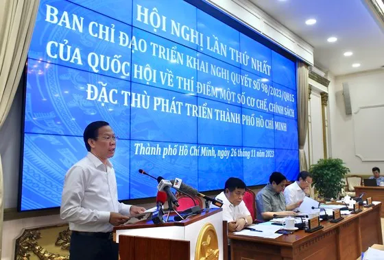 Thủ tướng Phạm Minh Chính chủ trì hội nghị triển khai Nghị quyết 98 cho TPHCM 2