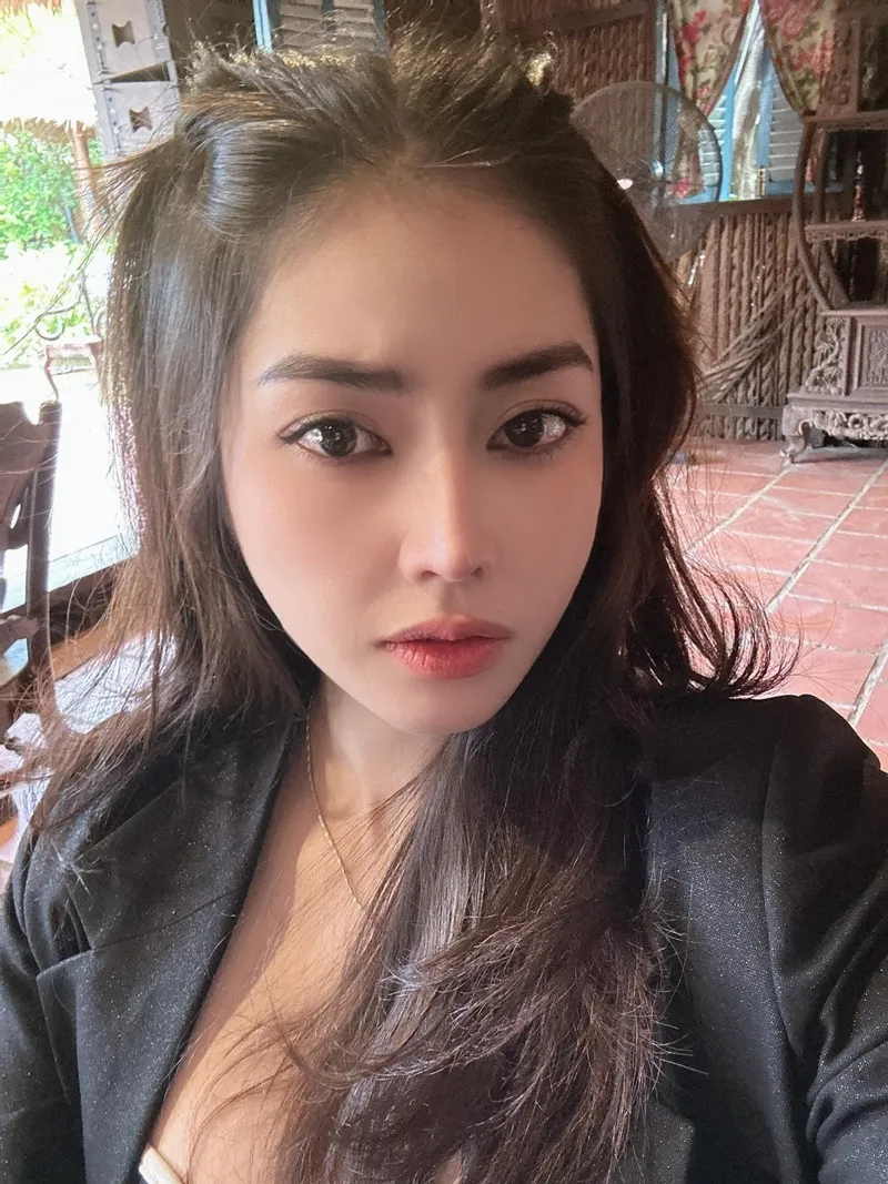 Kim Jun See Profile: Nữ ca sĩ xinh đẹp, 