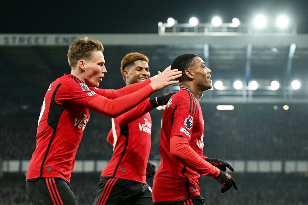 Bruno tiết lộ lý do nhường Rashford sút penalty: "Tôi chắc chắn cậu ấy sẽ ghi bàn!" 2