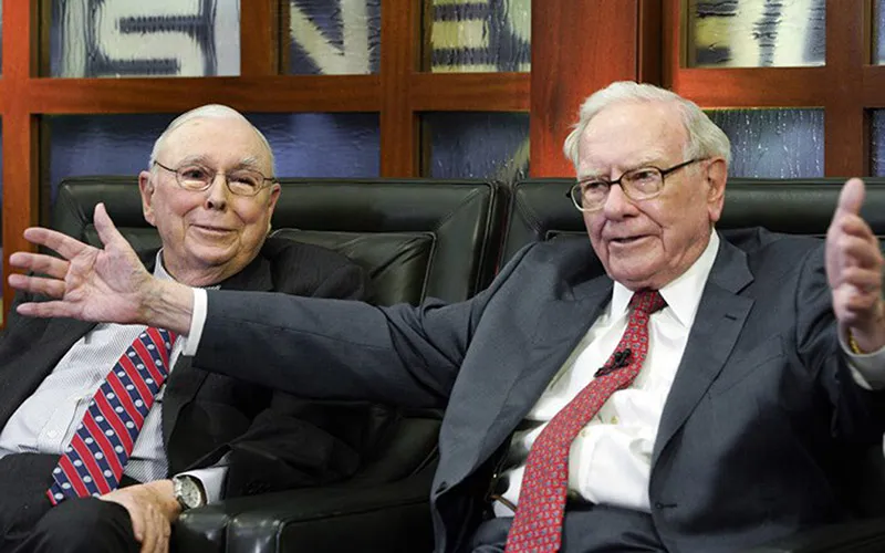 Charlie Munger, người bạn lâu năm của Warren Buffett trong một cuộc phỏng vấn 