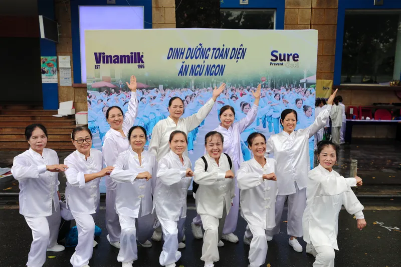 Chủ động thăm khám sức khỏe giúp người cao tuổi an tâm sống vui, sống khỏe 1