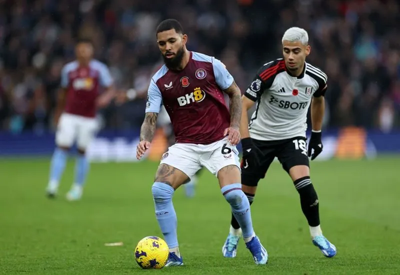 Aston Villa có động thái mới, Arsenal sáng cửa chiêu mộ Douglas Luiz 1