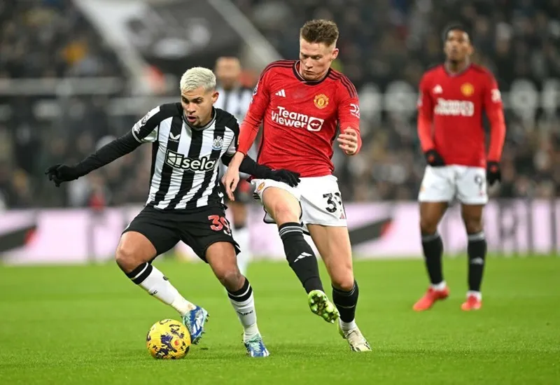 Chấm điểm Newcastle 1-0 MU: Thảm họa Rashford | Bruno quá tải 3