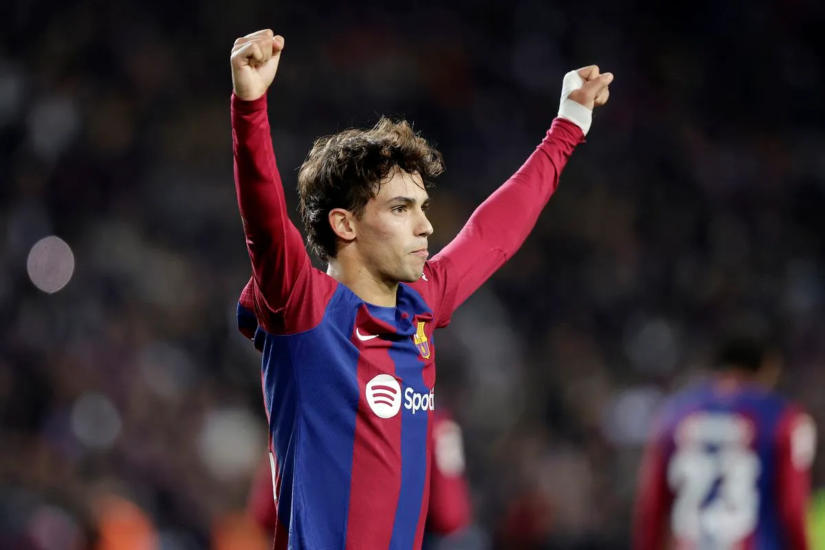 Tin bóng đá mới nhất: HLV Ngoại hạng Anh đầu tiên bị sa thải | Ten Hag phá vỡ im lặng vụ 