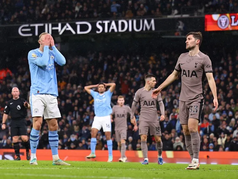 Tiền đạo mang áo số 9 khiến Man City đánh rơi nhiều điểm số - Ảnh: Internet