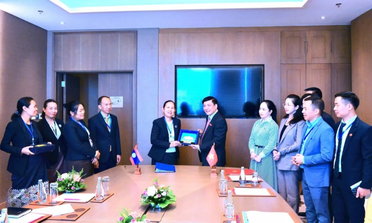 Tăng cường hợp tác Ban Thư ký, Văn phòng Quốc hội hai nước Việt Nam - Lào