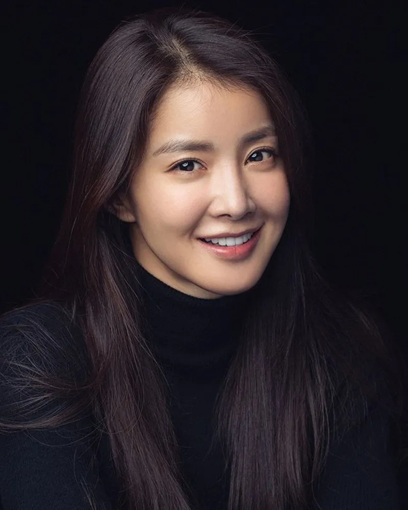 Profile dàn diễn viên Sweet Home 2: Song Kang và Go Min Si phát triển vượt bậc, hội 