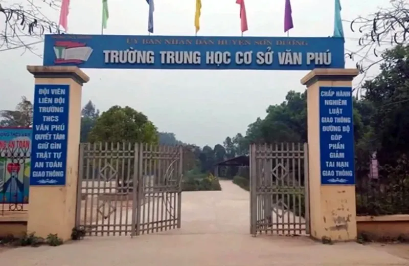 Điểm tin trưa 7/12: 'Làn sóng' tăng phí trông giữ xe ô tô tại Hà Nội | Tuyên án 4 đối tượng tổ chức cho người khác đi trốn ở nước ngoài 3