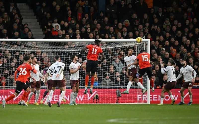 Chấm điểm Luton Town 1-2 Man City: Nỗi nhớ Haaland đầy vơi | "Phù thủy nhỏ" cứu Guardiola 2