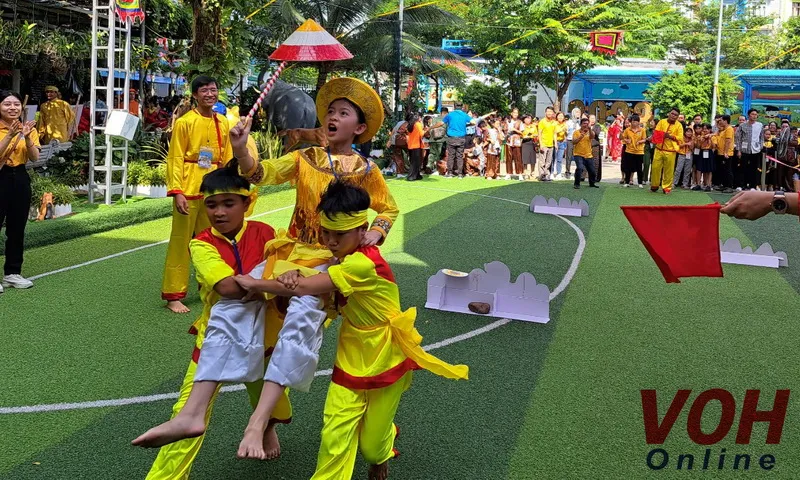Ngày hội “Em yêu Sử Việt”- sự sáng tạo trong  dạy và học lịch sử 1