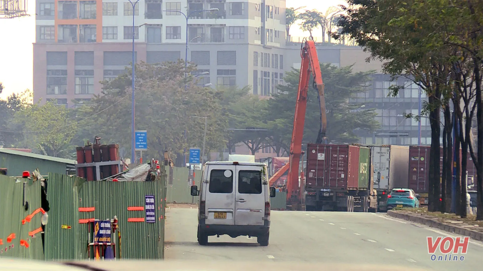 Nỗi khổ của người dân vì “lô cốt” bủa vây cuối năm 1