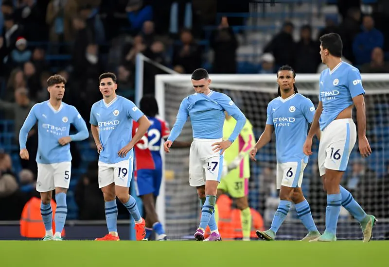 Điểm tin bóng đá 17/12: Chelsea tống khứ 3 cái tên cùng lúc | Báo động đỏ cho Man City 2