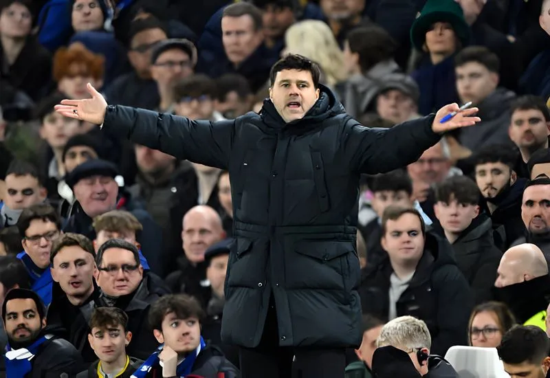 Chelsea thắng nhọc, Pochettino hóa "hung thần" của các tân binh Ngoại hạng Anh 1