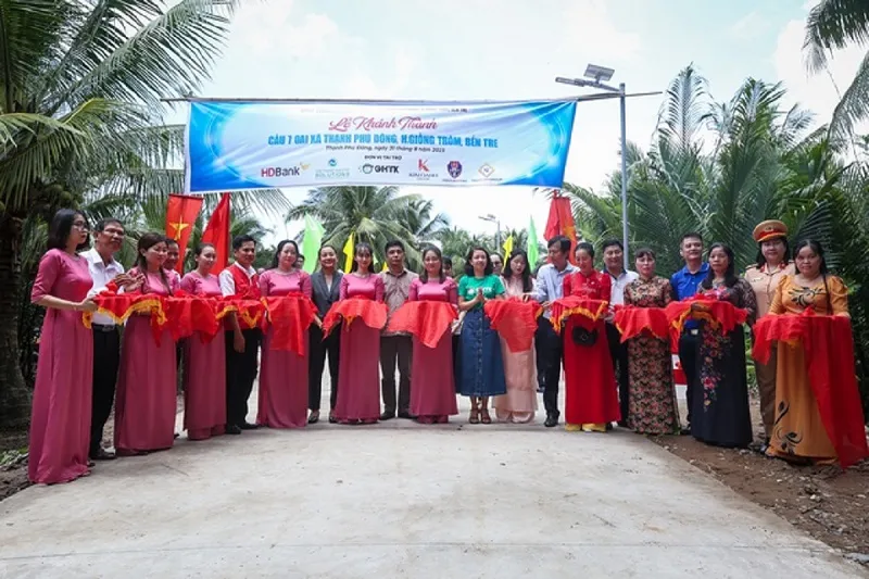 HDBank chung tay xây cầu mới tặng bà con Bến Tre 1