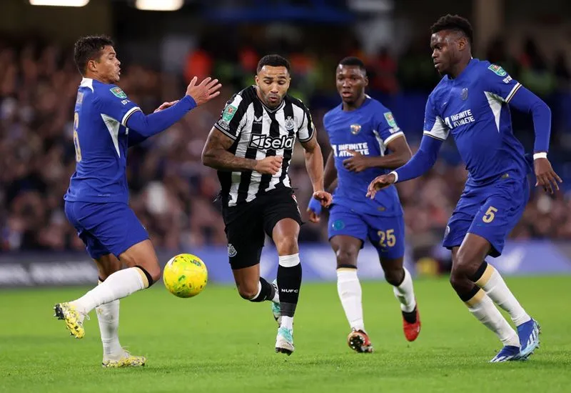 Kết quả Tứ kết Carabao Cup ngày 20/12: Mudryk đưa Chelsea về từ "cõi chết" | Fulham thắng kịch tính 1