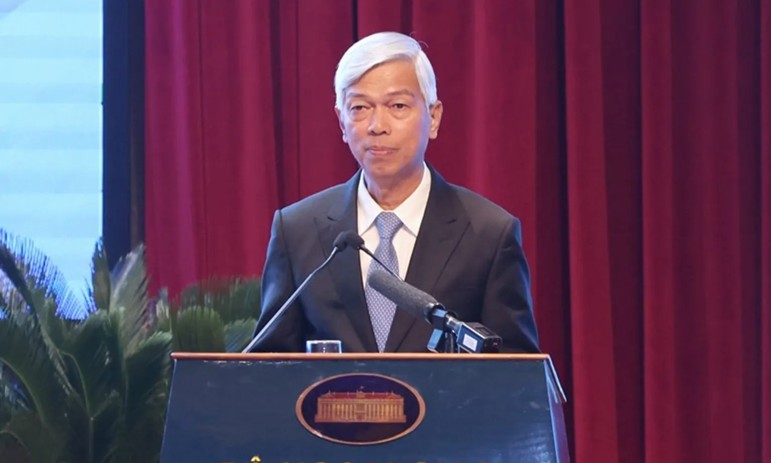 Phó chủ tịch UBND TPHCM Võ Văn Hoan