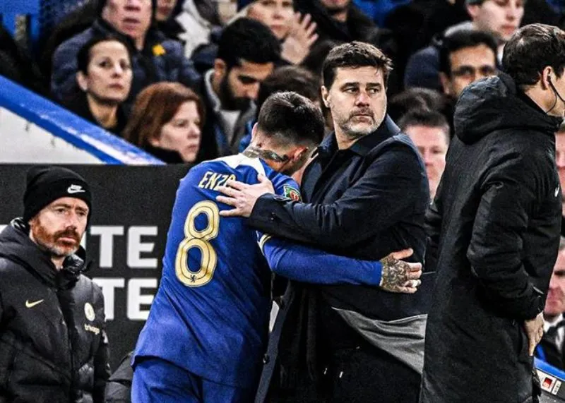 Pochettino xác nhận tin xấu, Enzo mắc vấn đề phức tạp giống Messi 1