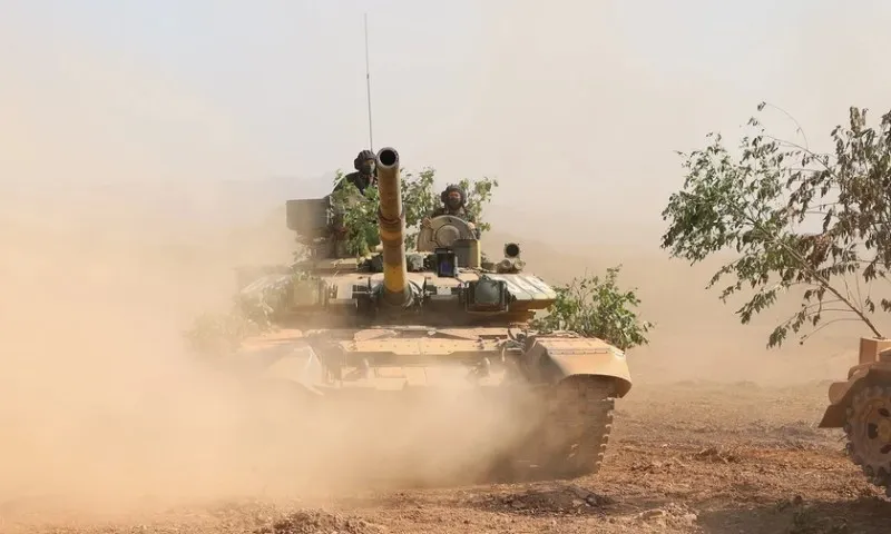 Thủ tướng: Nâng cao khả năng tác chiến trong môi trường chiến tranh hiện đại 3