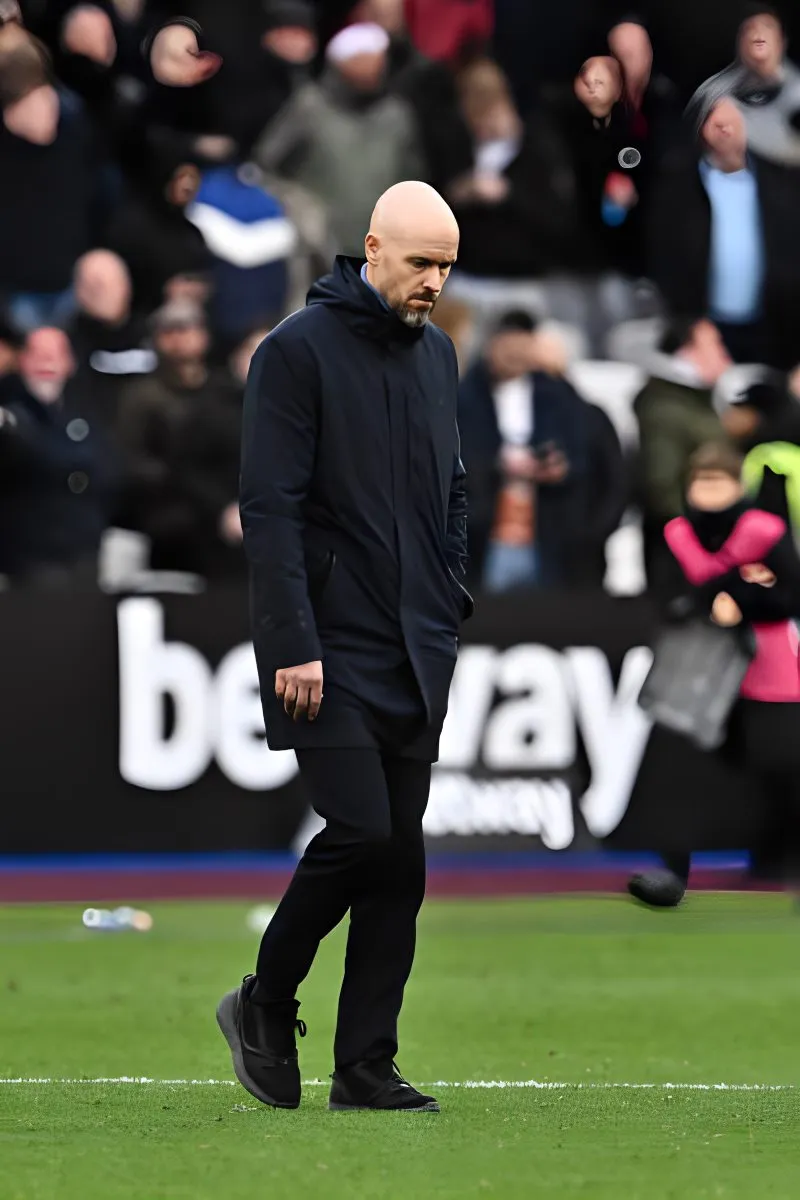 MU của Ten Hag tệ nhất kỷ nguyên Ngoại hạng Anh 1