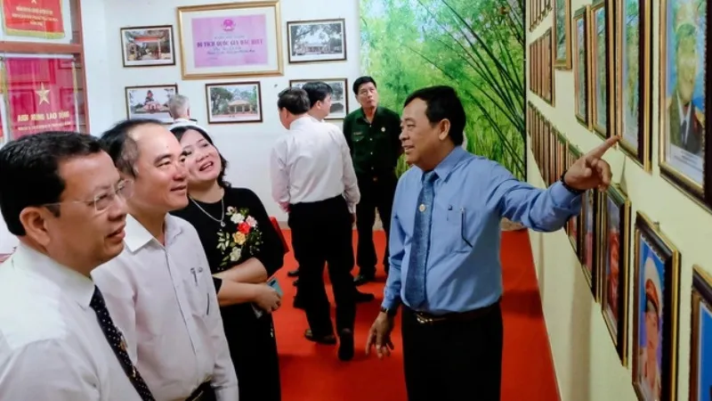 TPHCM: Khánh thành phòng lưu niệm Cố Thủ tướng Phan Văn Khải 1